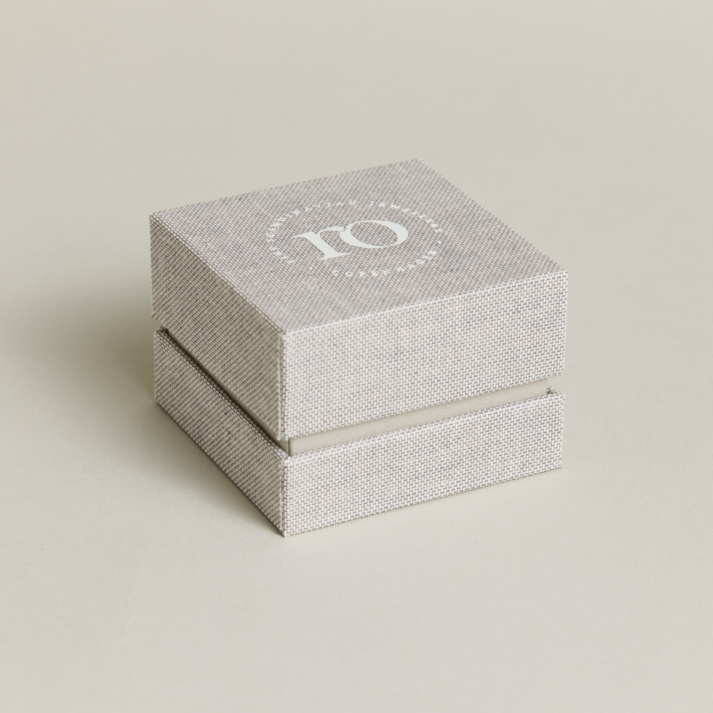 Symbols Open Heart pendant - 18kt White Gold