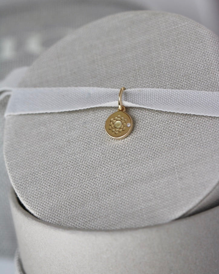 Inner Peace Crown Chakra Pendant - 18kt Yellow Gold