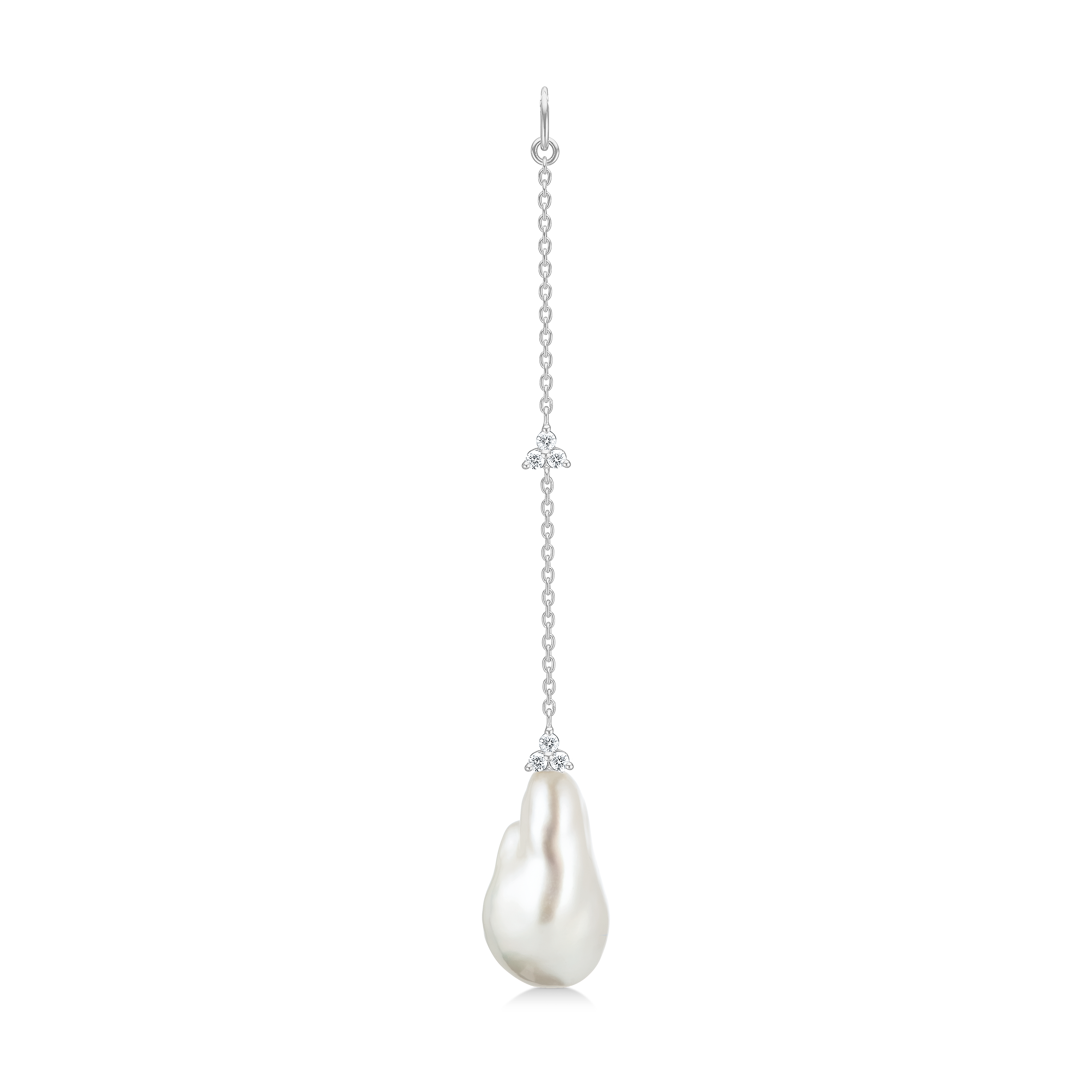 Fryd Baroque Pearl Ear-Pendant L - 18kt White Gold