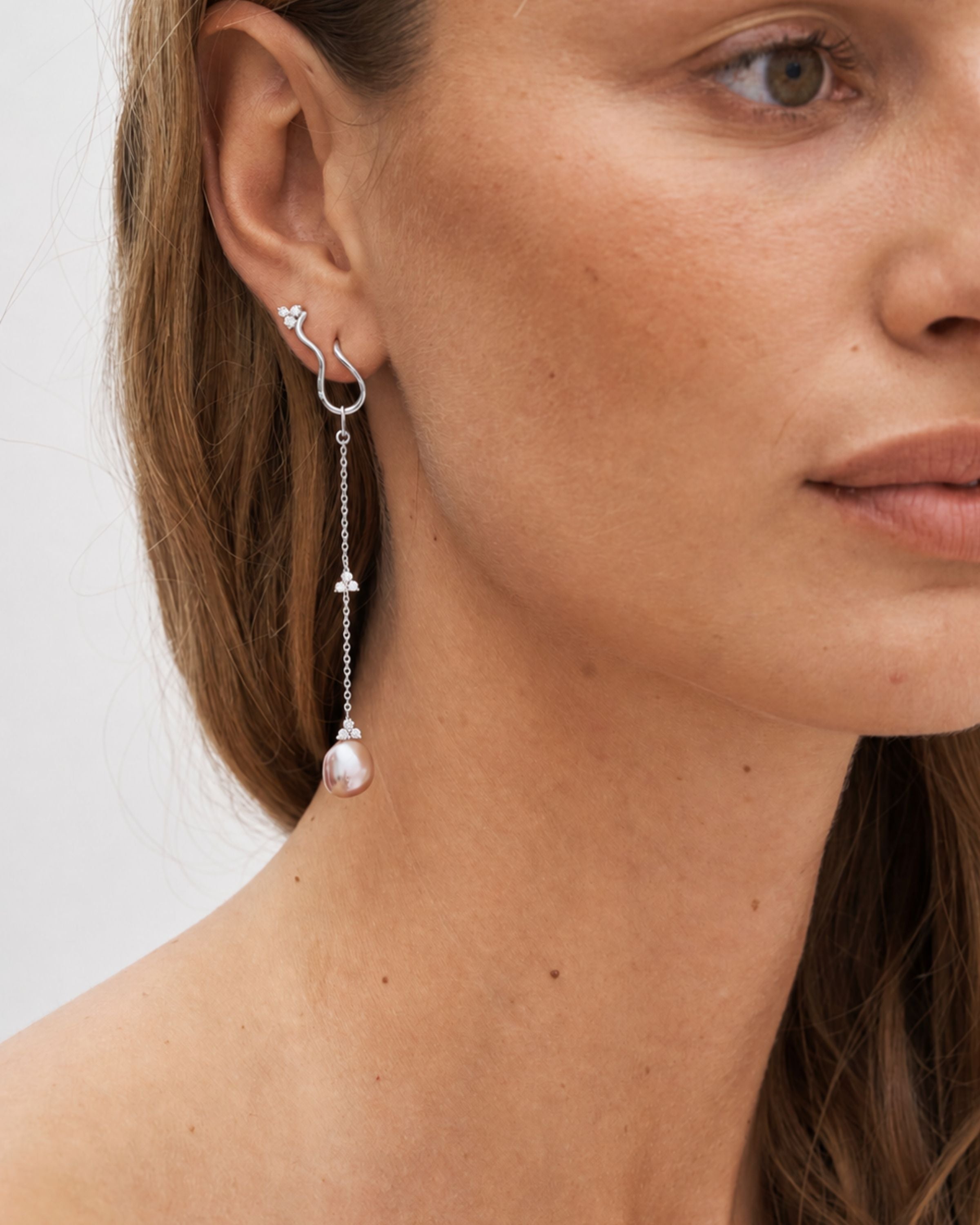 Fryd Pink Pearl Earring-Pendant II - 18kt White Gold