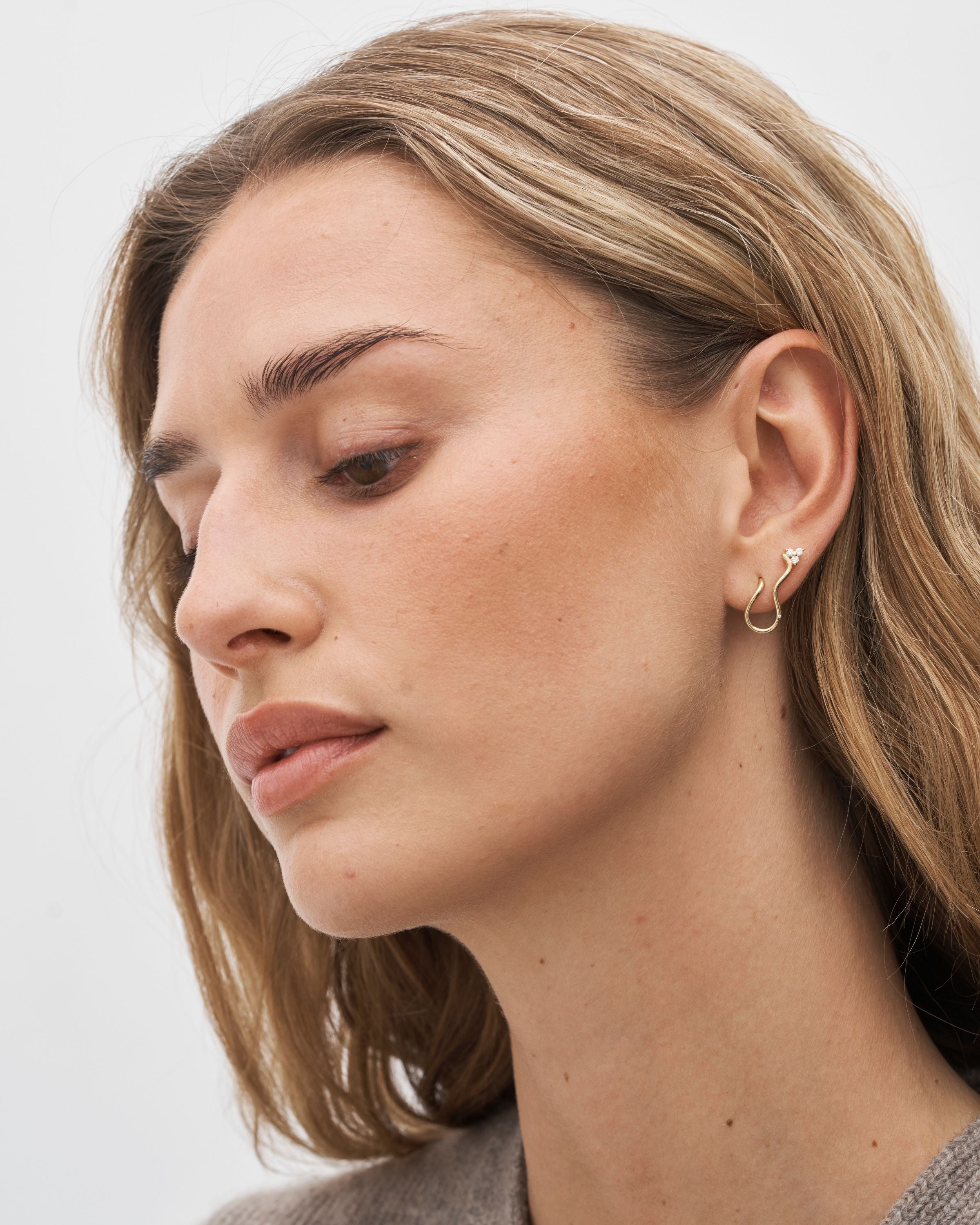 Fryd Wave Diamond Earring Left - 18kt Yellow Gold