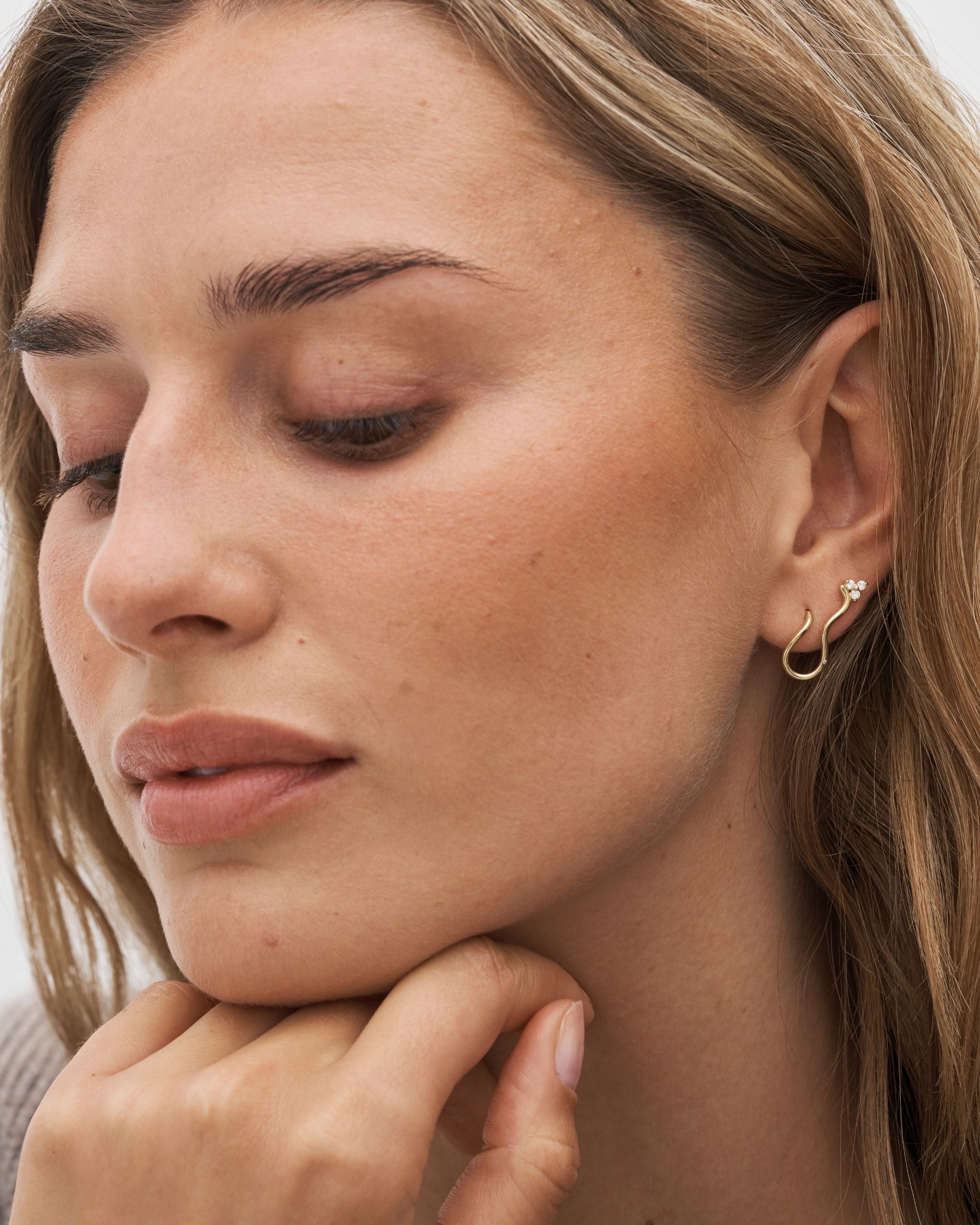 Fryd Wave Diamond Earring Left - 18kt Yellow Gold