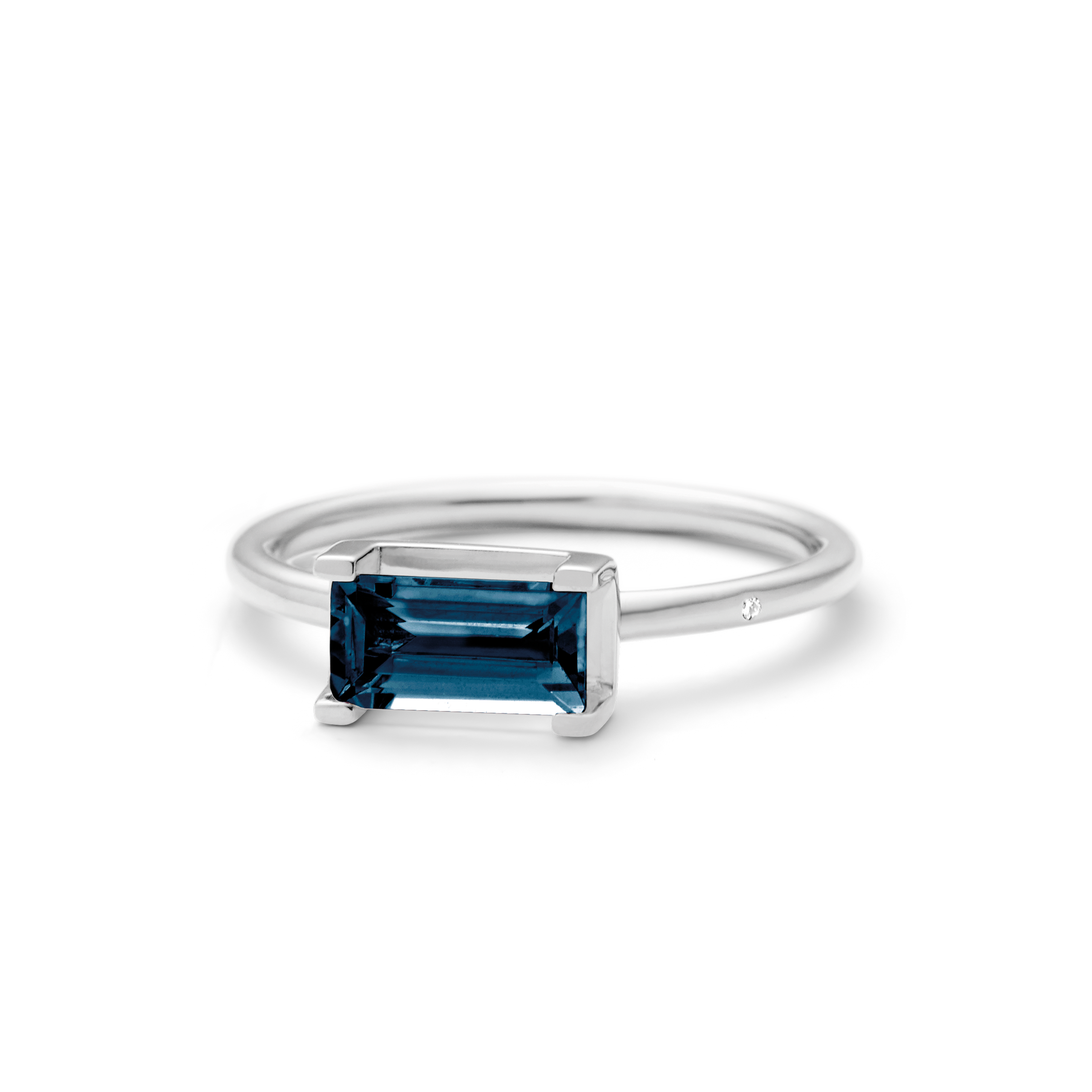 Nord London Blue Ring - 18kt White Gold