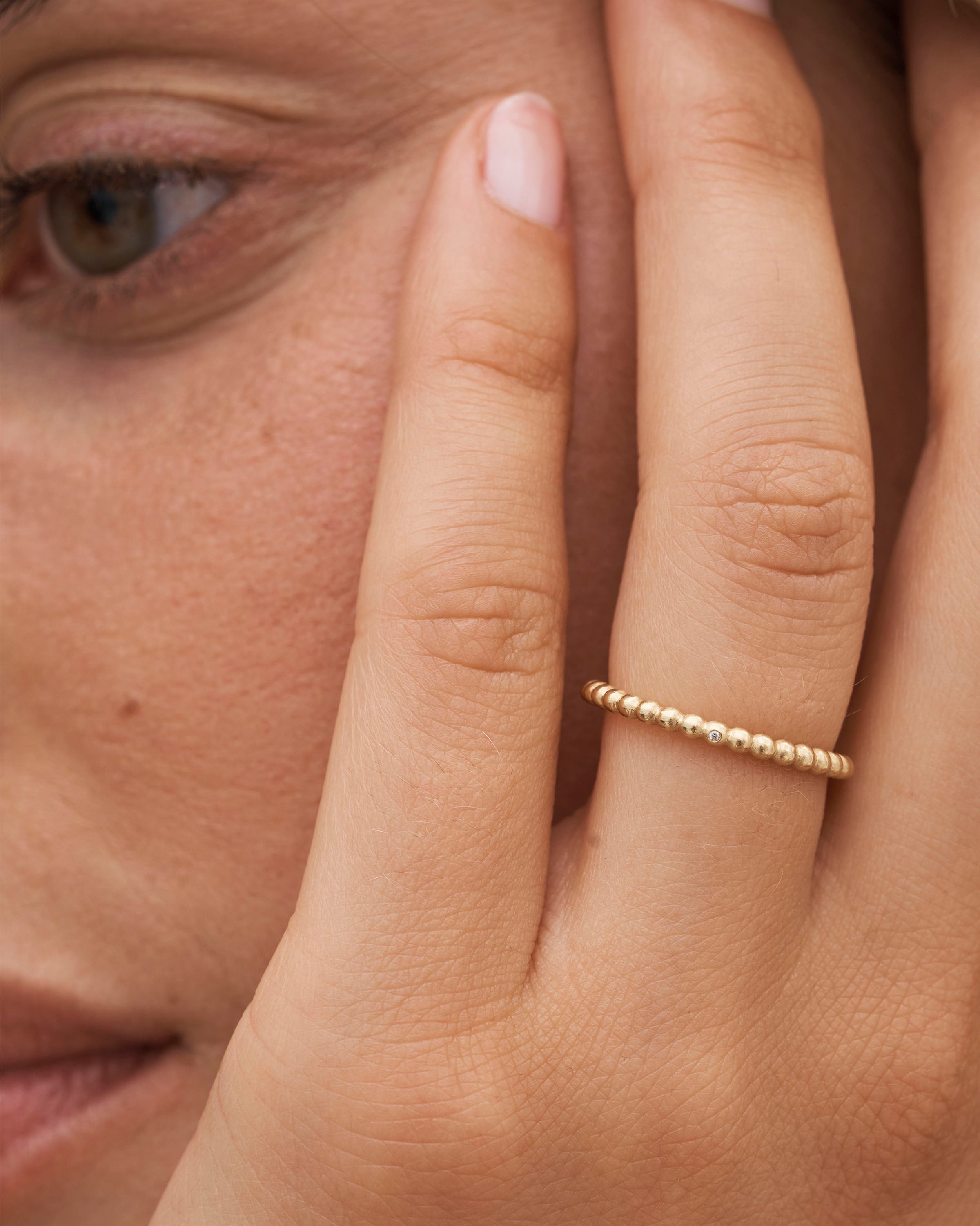 Orbit Dot Ring - 18kt Yellow Gold
