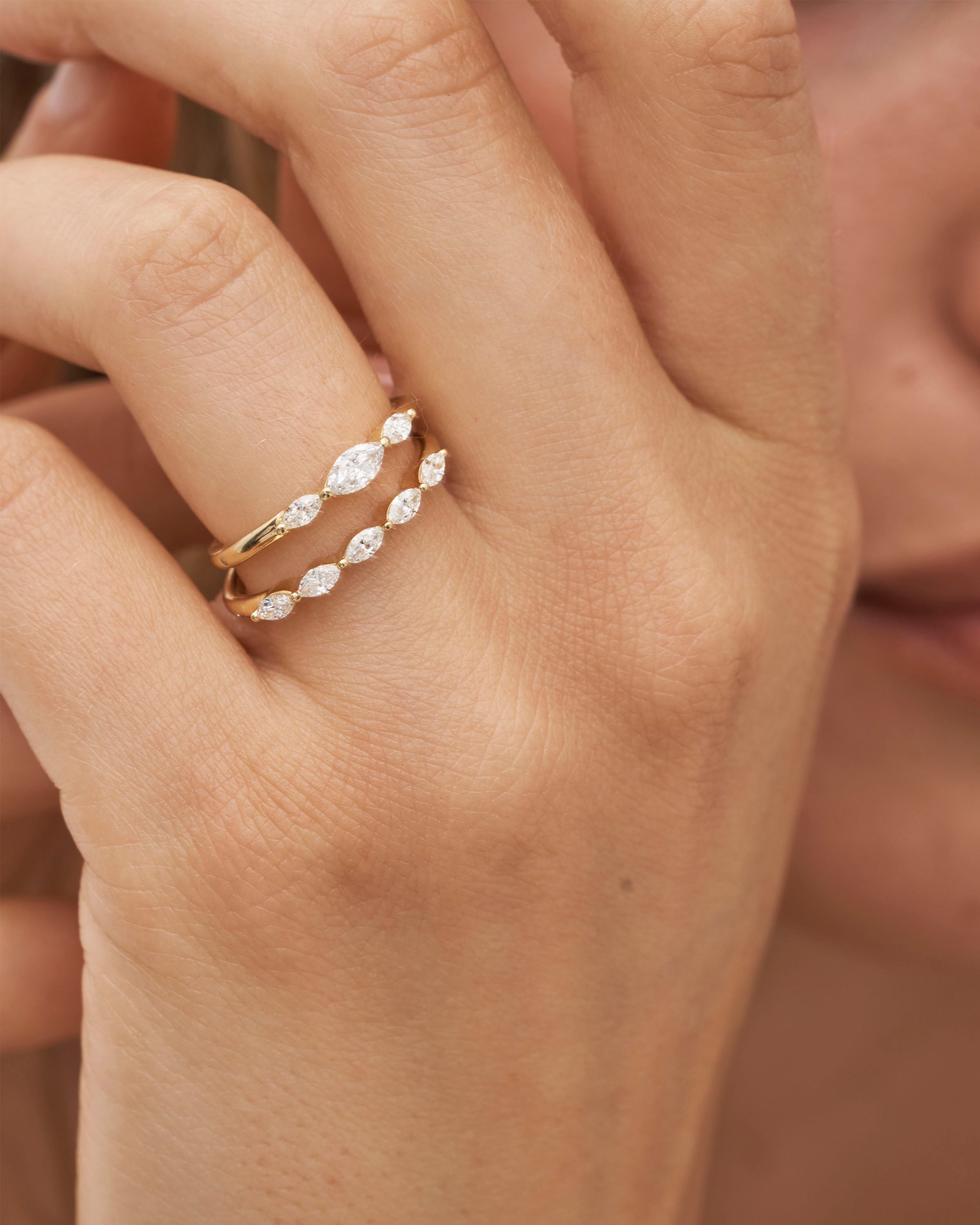 Meant to Be Her Love Ring - 18kt Yellow Gold