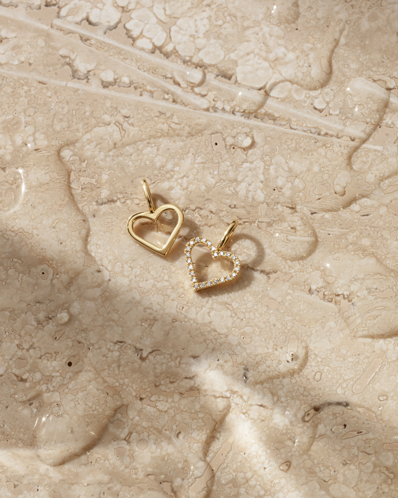 Symbols Open Heart Diamond pendant - 18kt White Gold