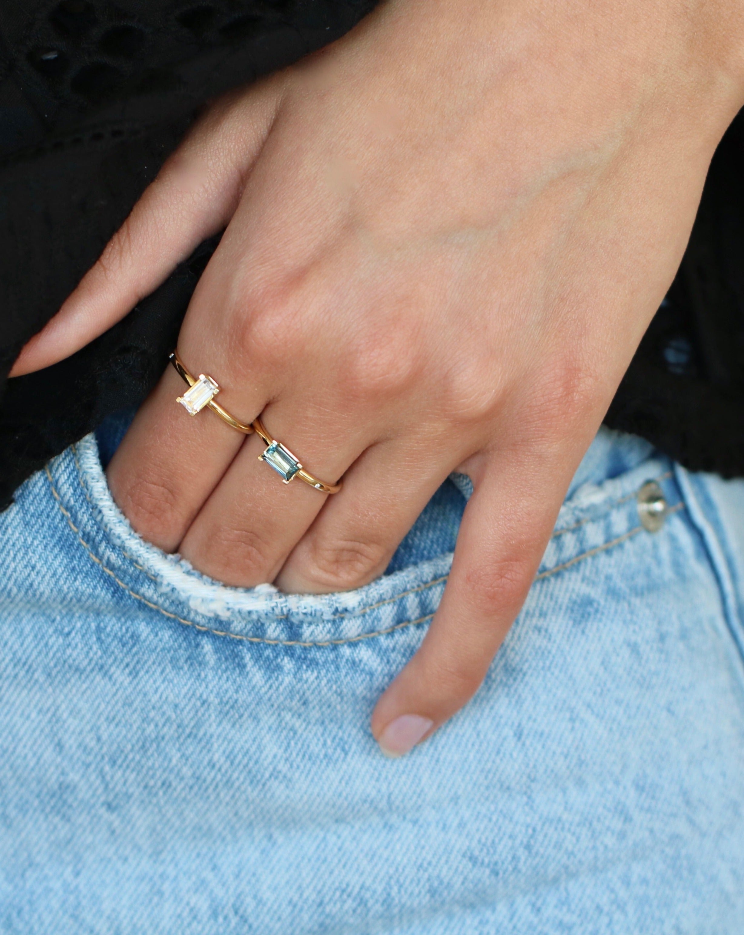 Nord White Ring S Turned - 18kt Yellow Gold