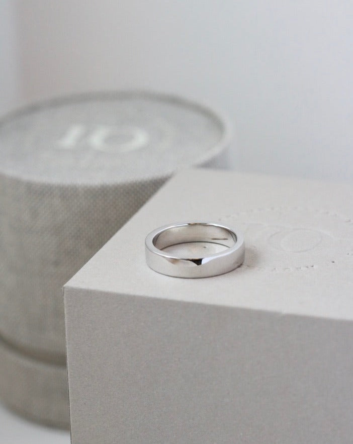 Meant to Be His True Love Band - 18kt White Gold