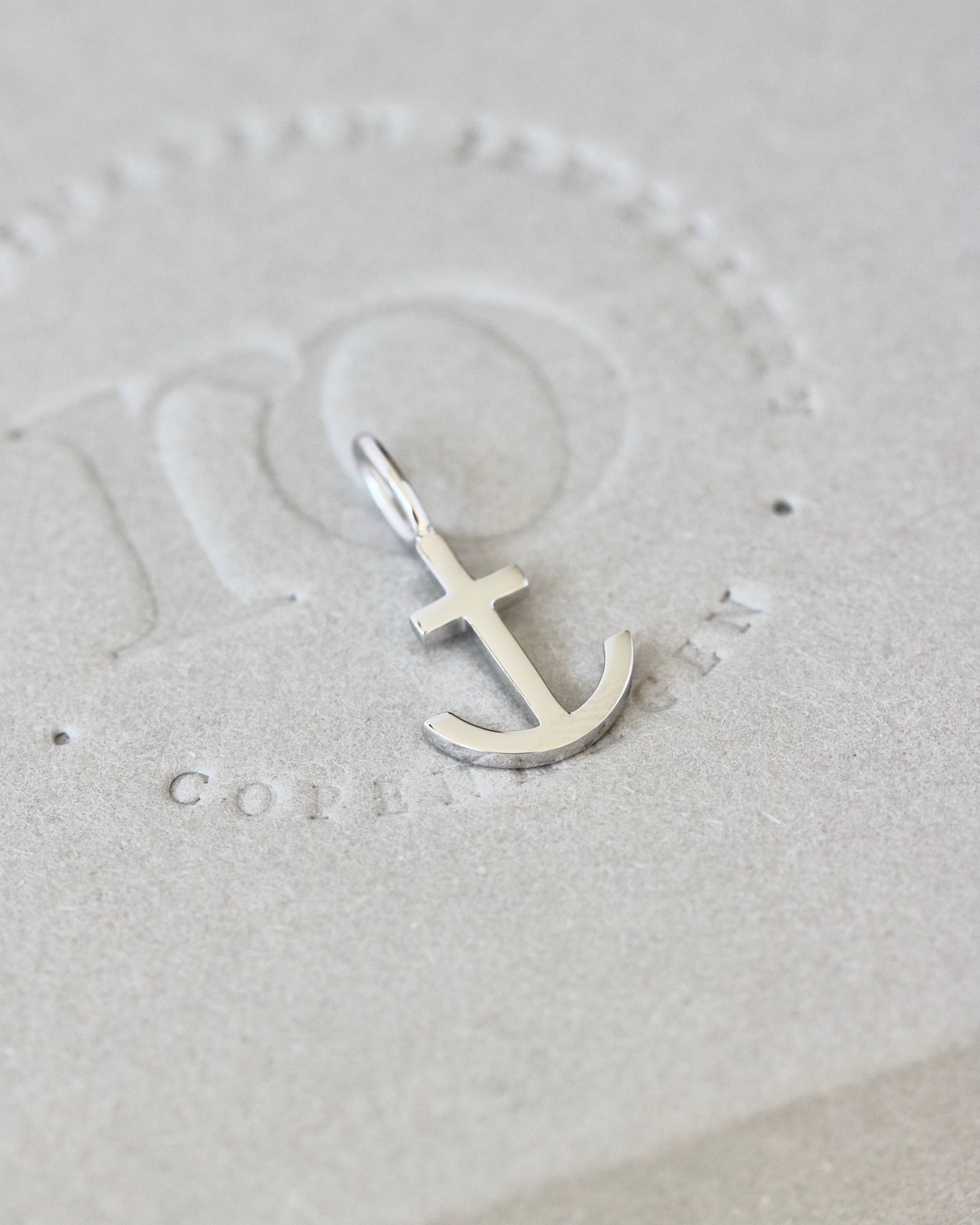 Symbols Hope Pendant - 18kt White Gold