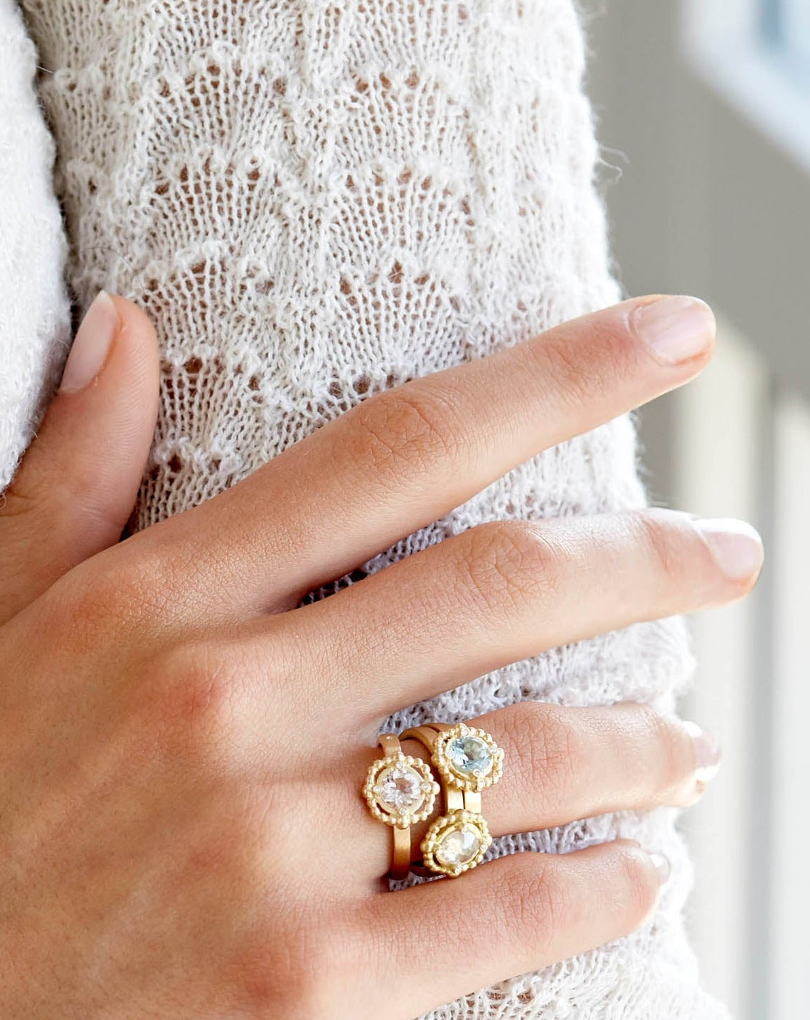 Orbit Blue Ring - 18kt White Gold