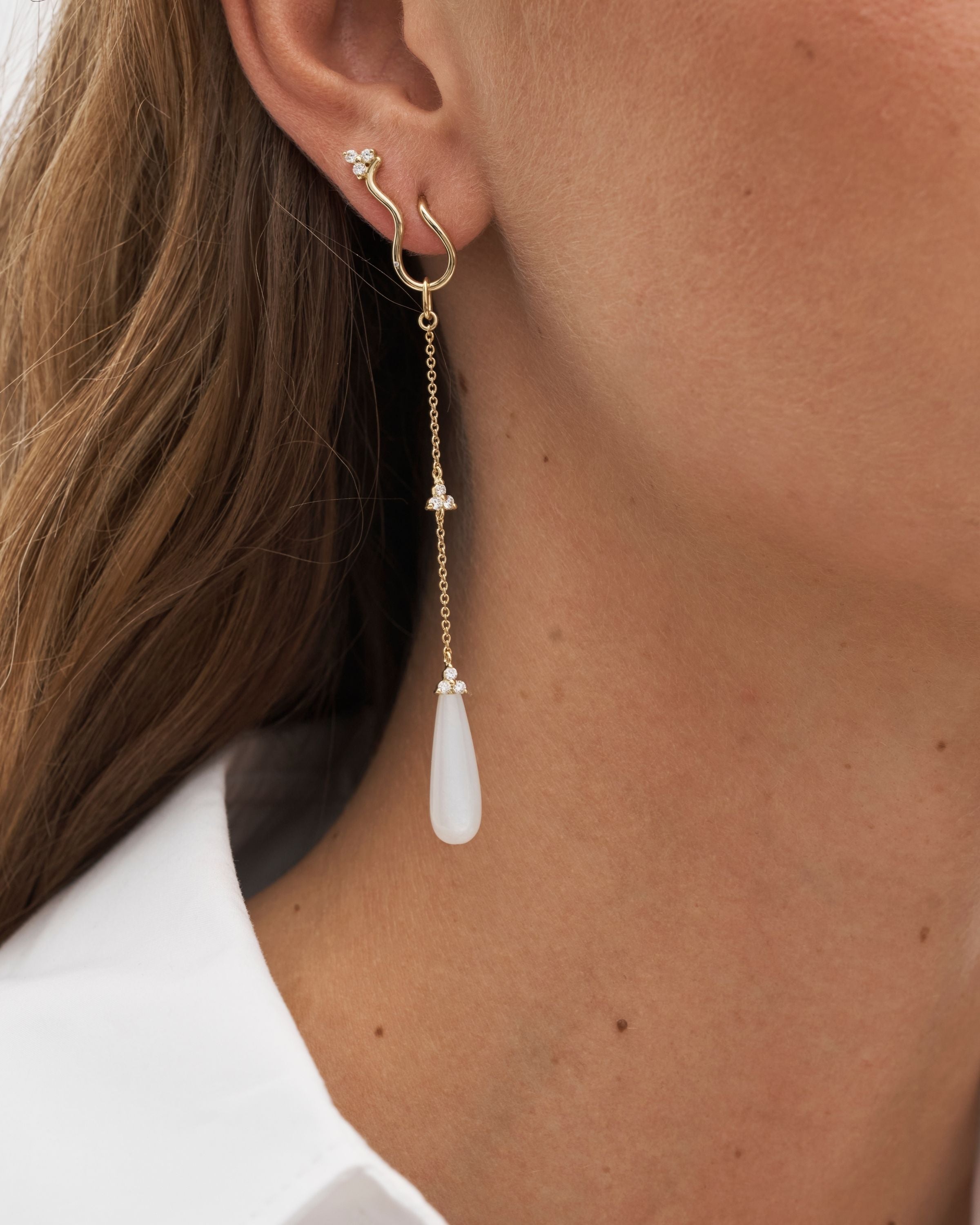 Fryd White Ear-Pendant L - 18kt Yellow Gold