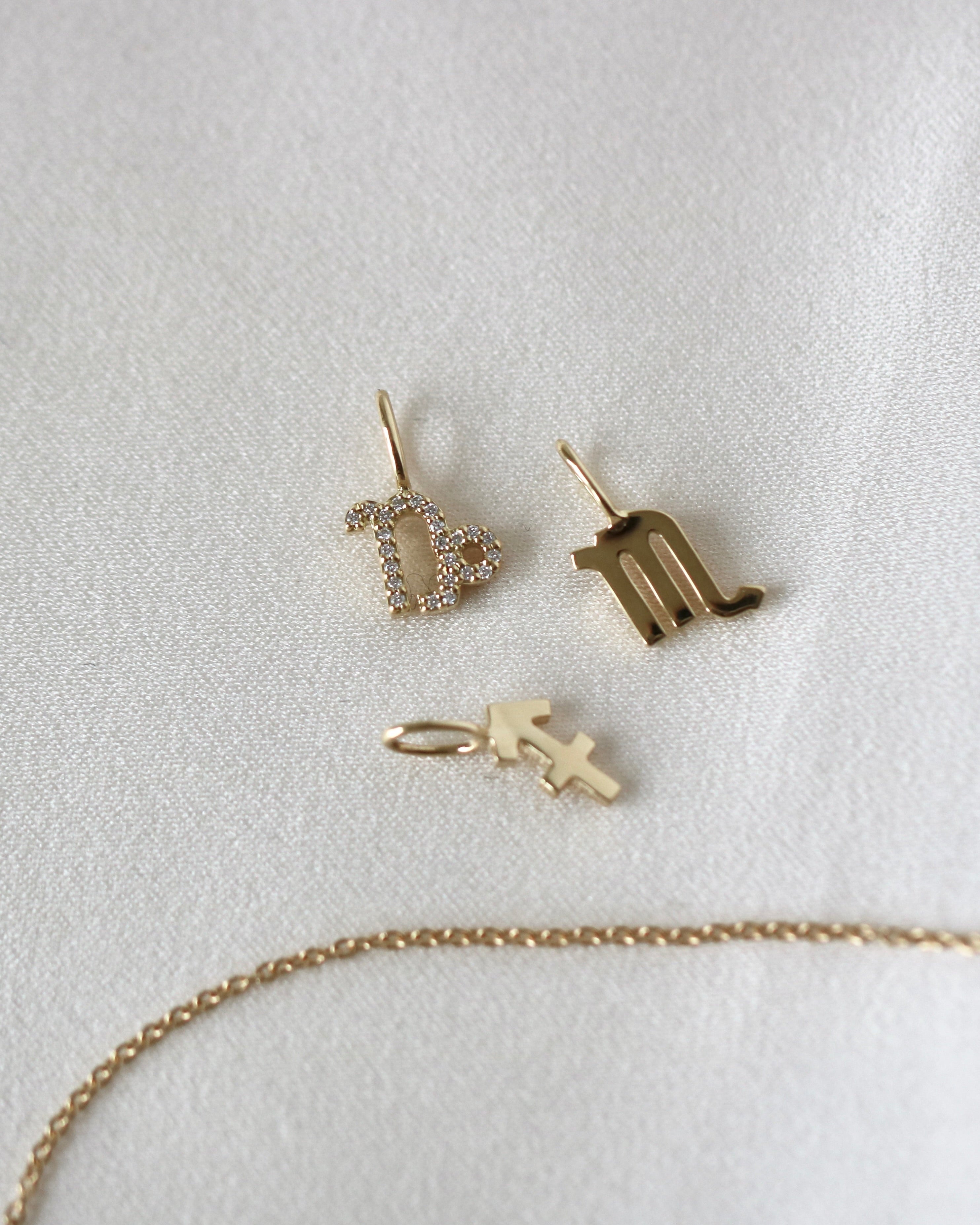 My Zodiac Capricorn Pendant - 18kt Yellow Gold
