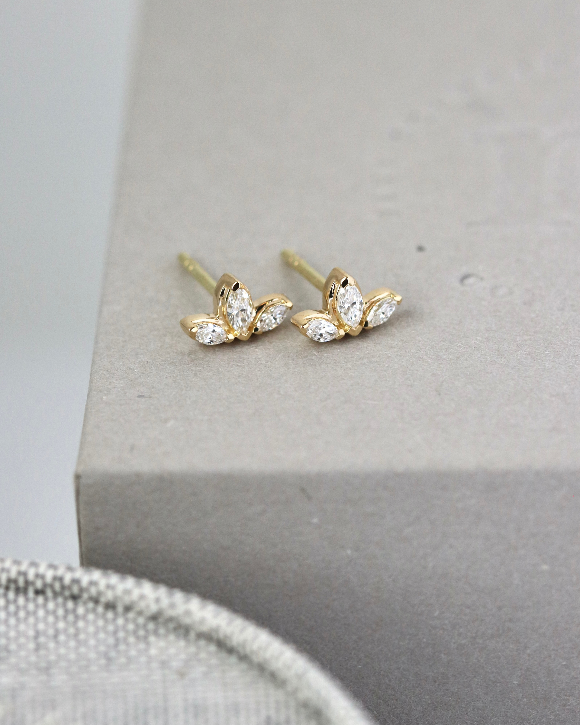 Inner Peace Lotus Diamond Earring – 18kt Yellow Gold