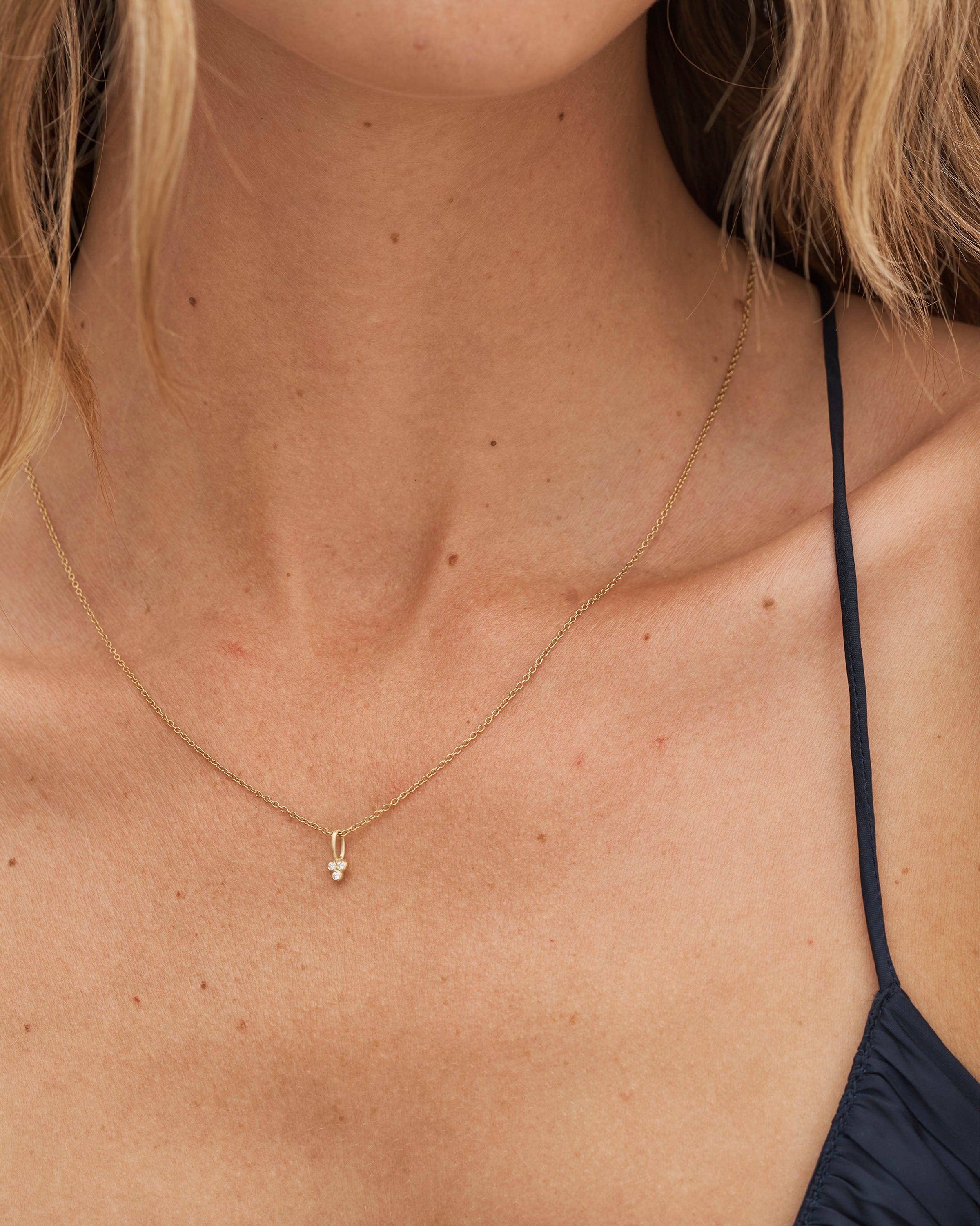 Orbit Dot Pendant - 18kt Yellow Gold