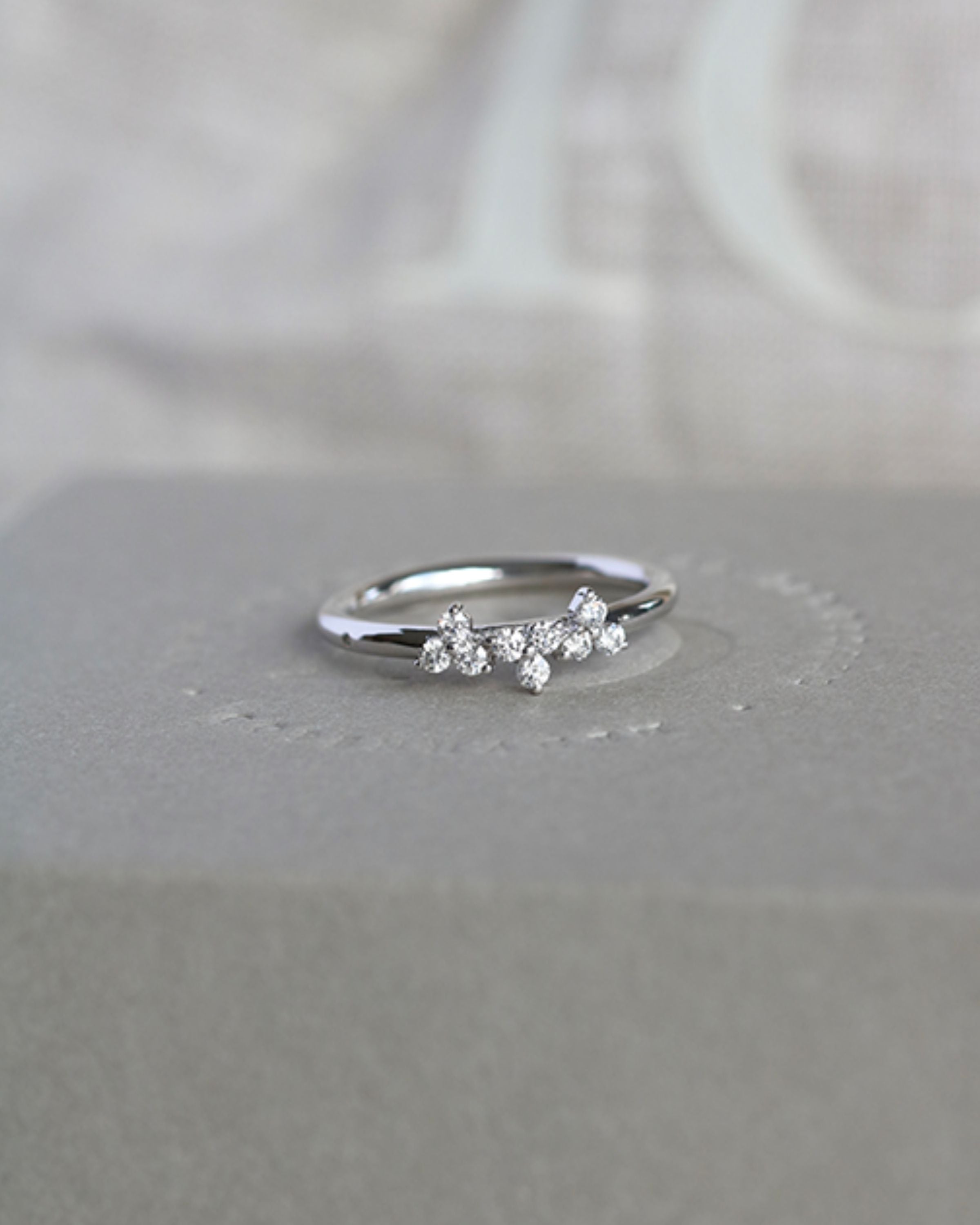 Fryd Diamond Ring M - 18kt White Gold