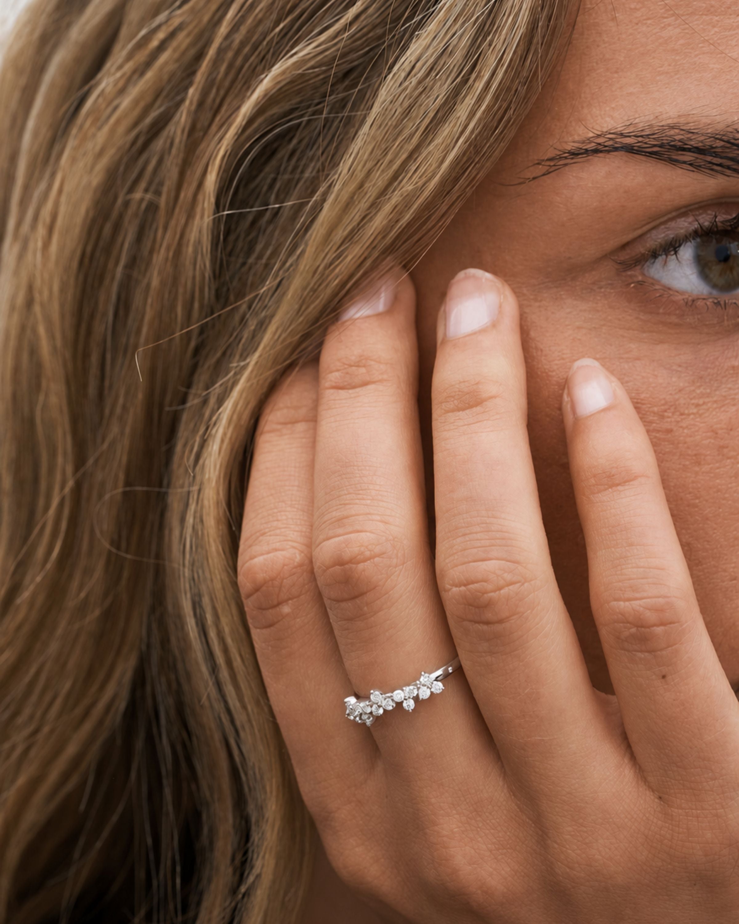 Fryd Diamond Ring L - 18kt White Gold