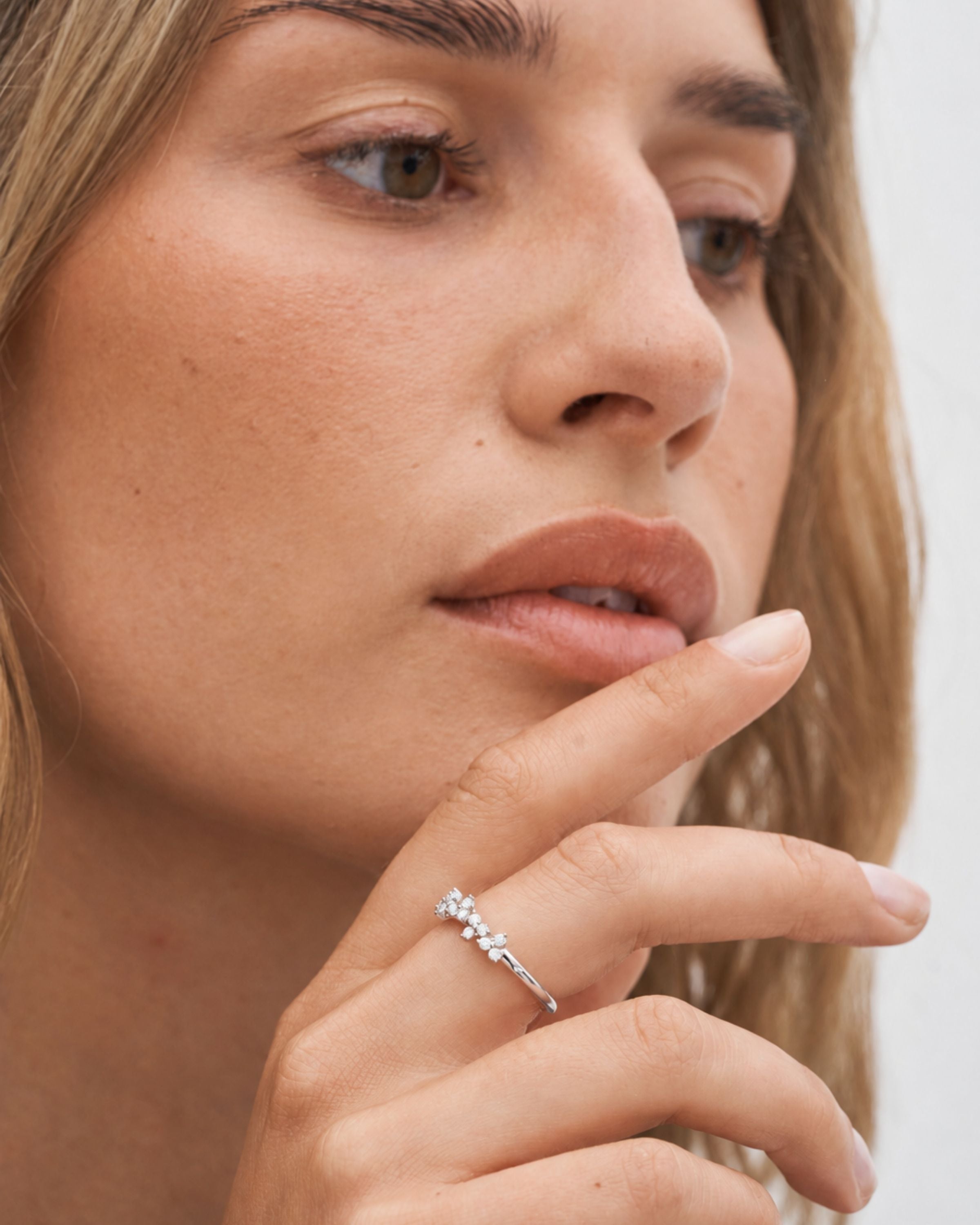 Fryd Diamond Ring L - 18kt White Gold