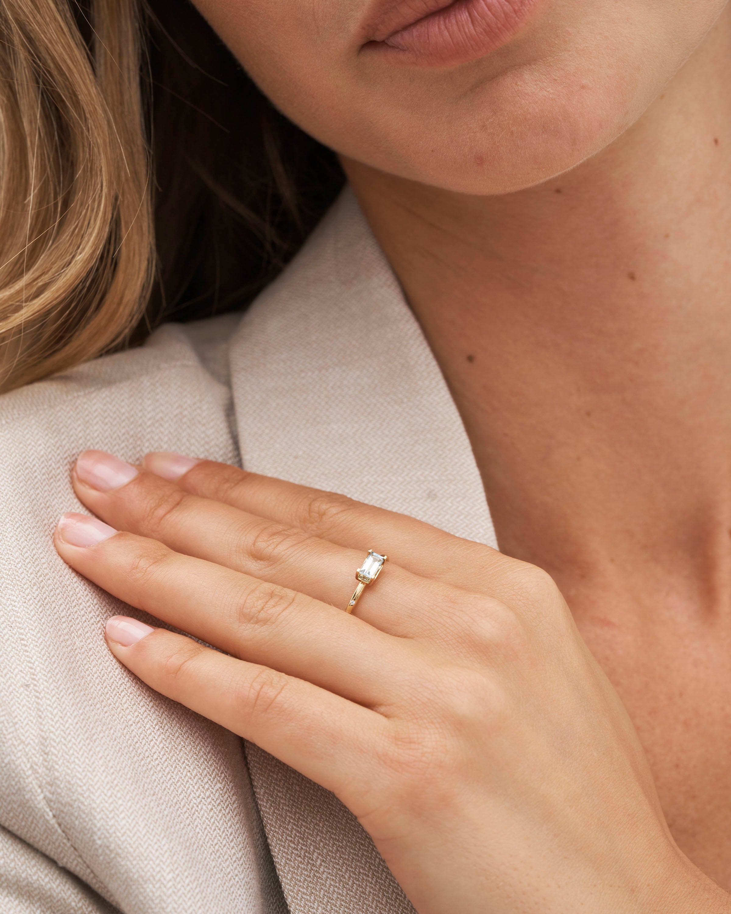 Nord White ring I - 18kt Yellow gold