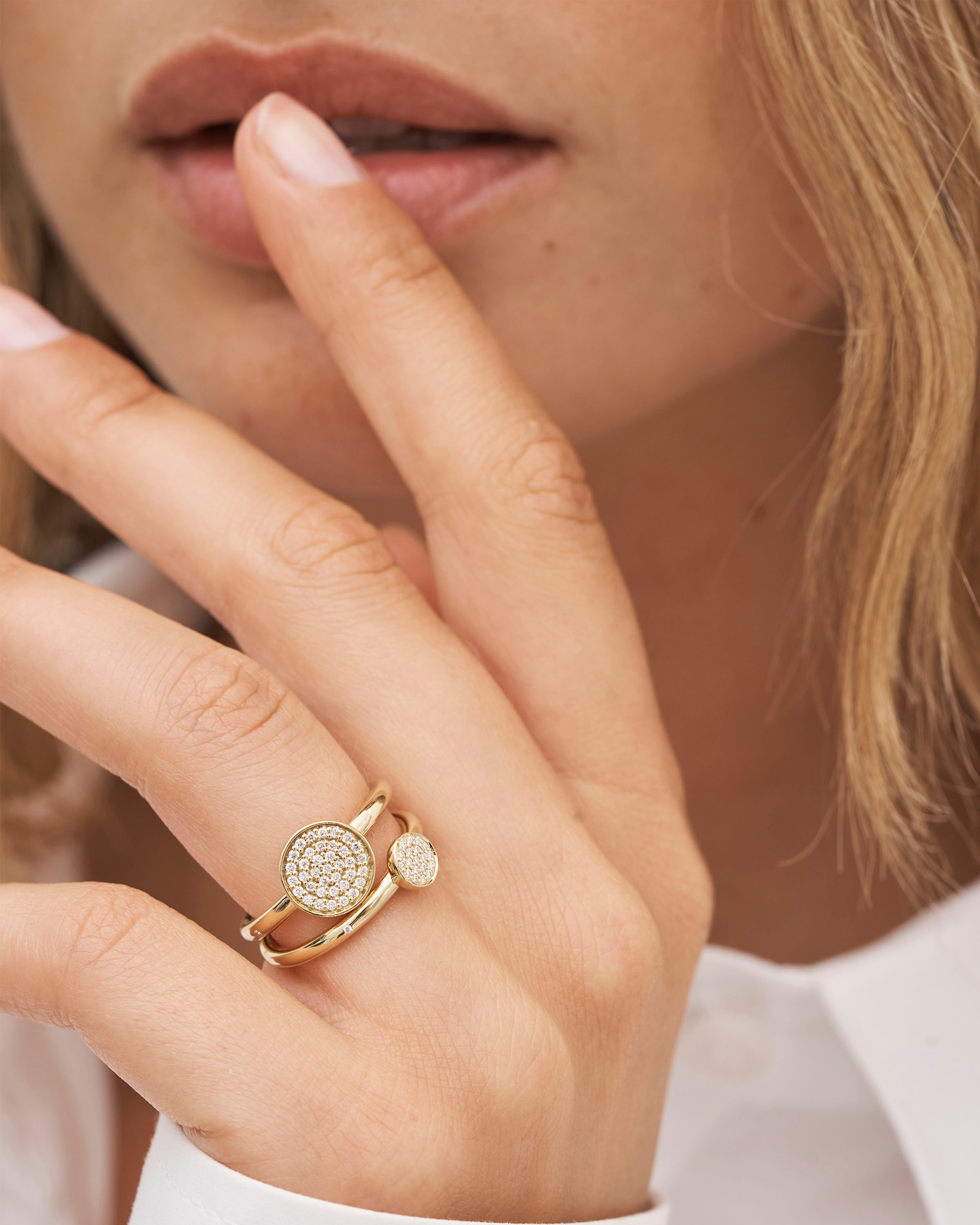 Rock Classic Round Diamond Ring I - 18kt Yellow Gold