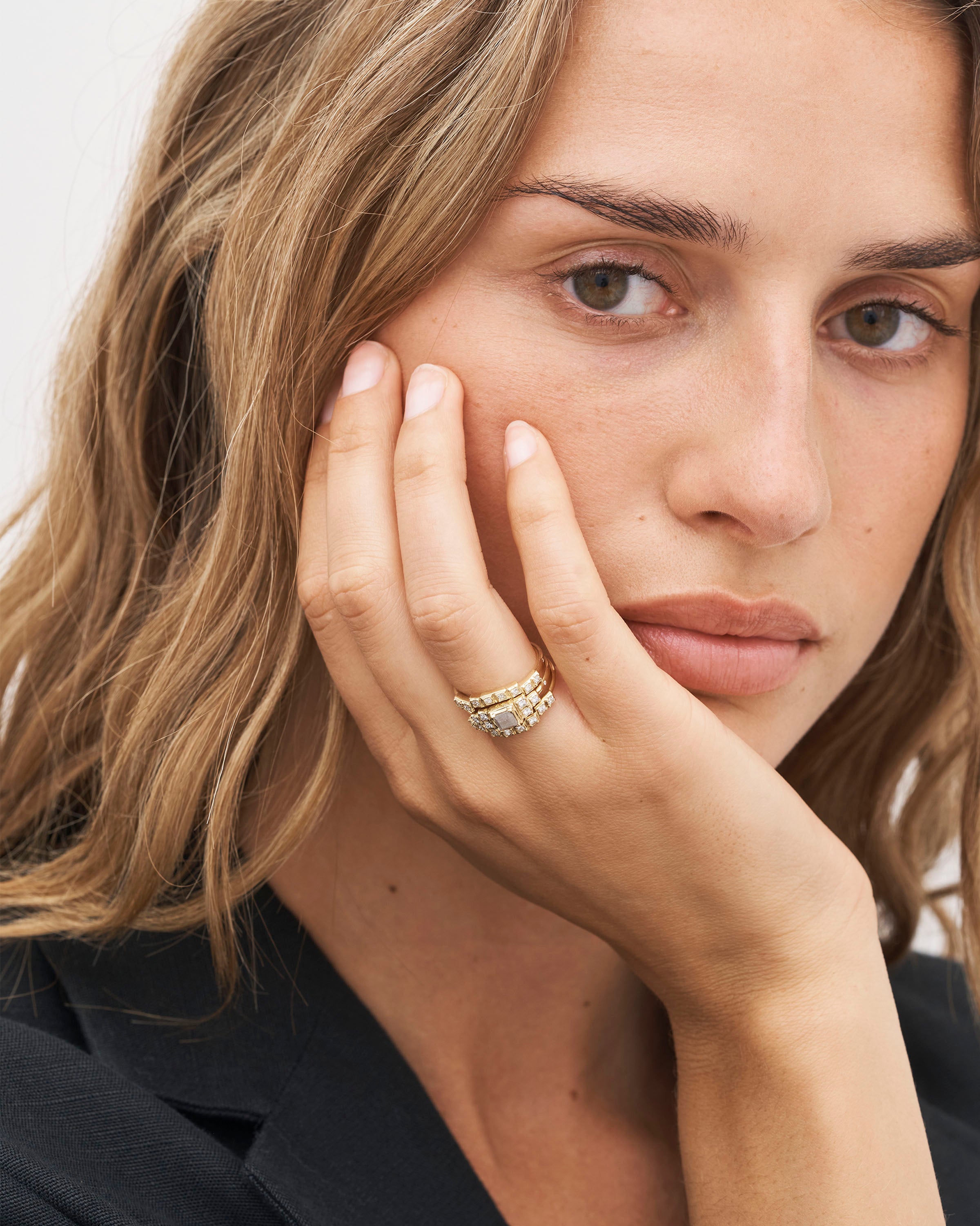 Raw Classic Diamond Ring - 18kt Yellow Gold
