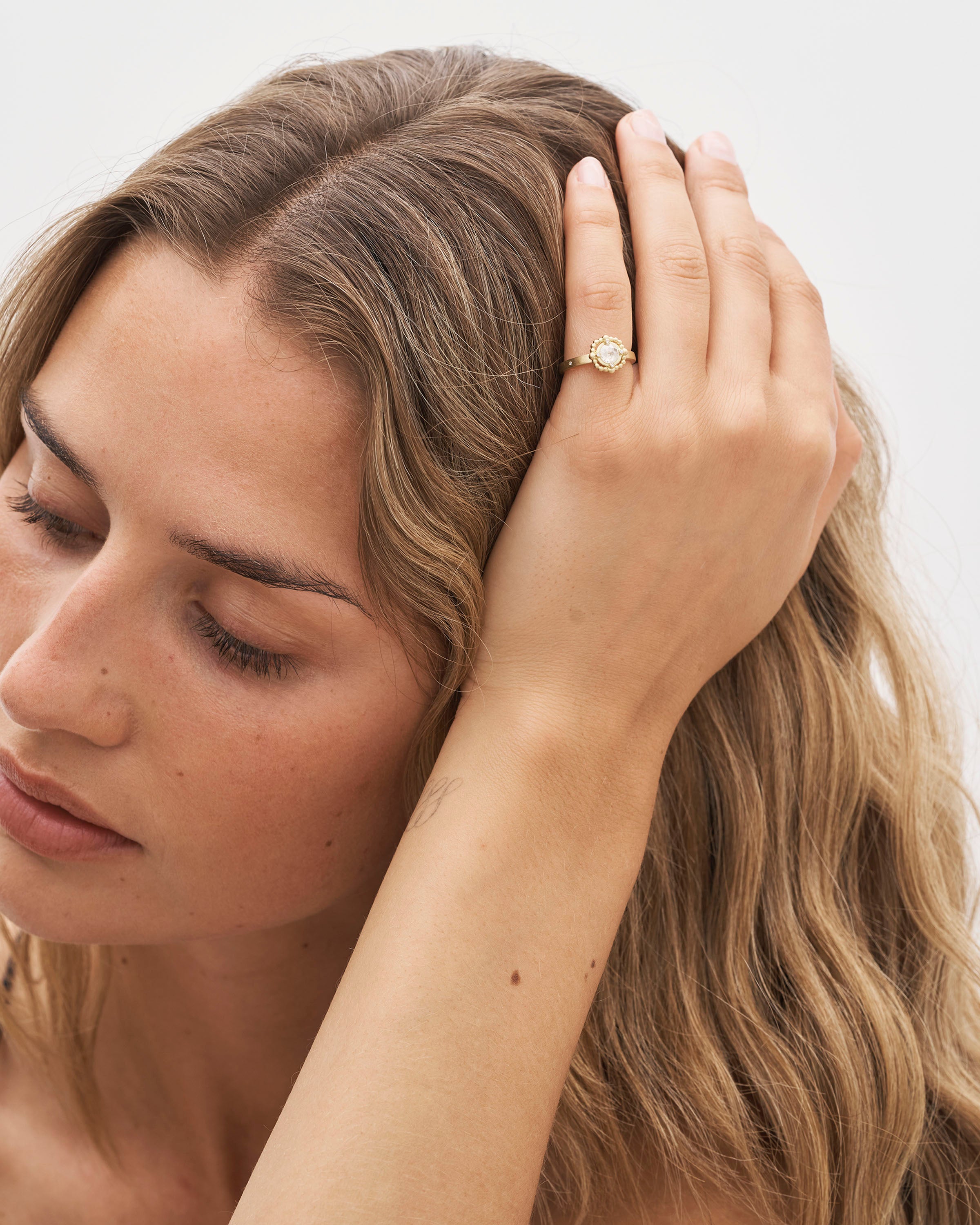 Orbit Grey Diamond Ring - 18kt Yellow Gold