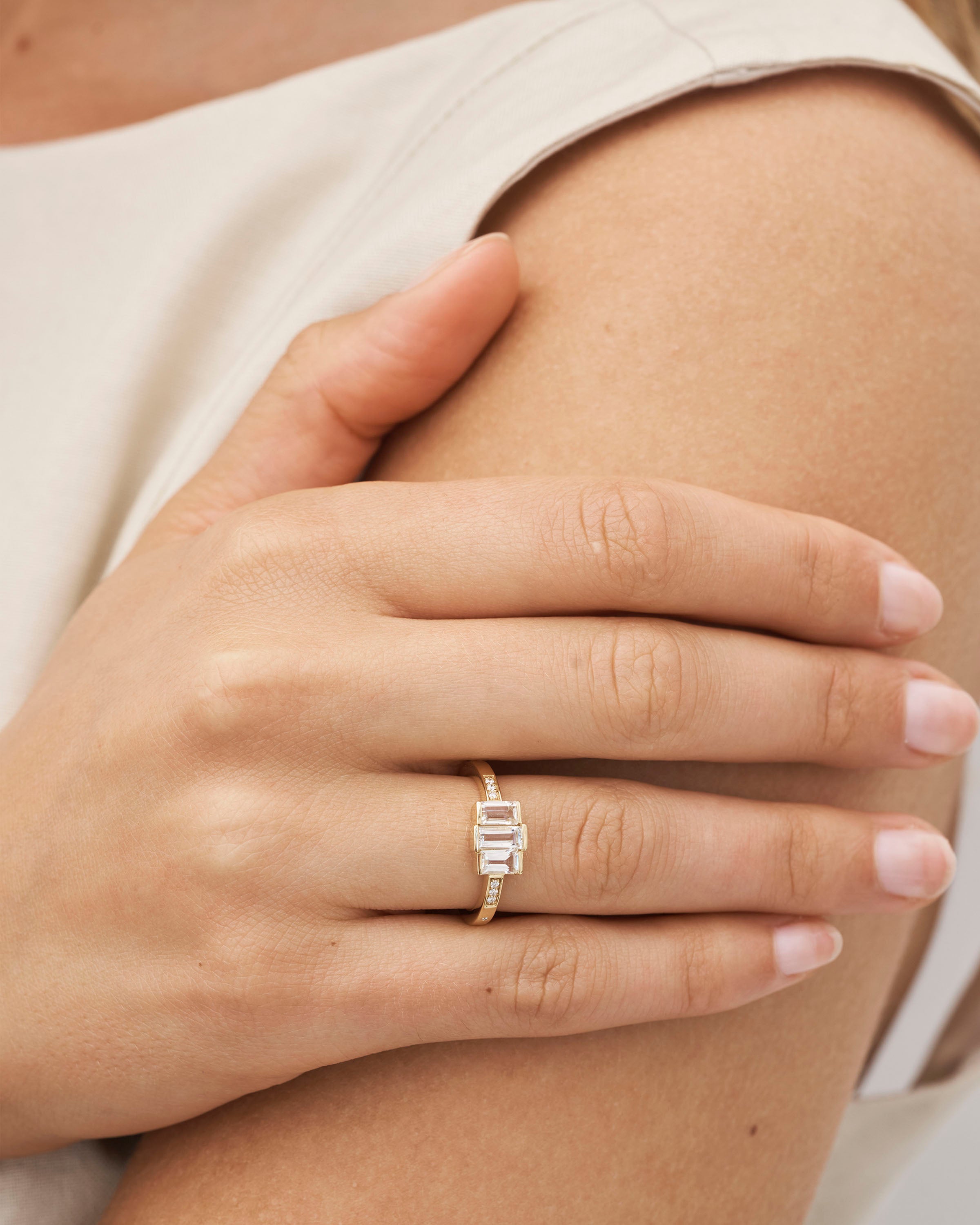 Meant to Be Her Ring - 18kt Yellow Gold