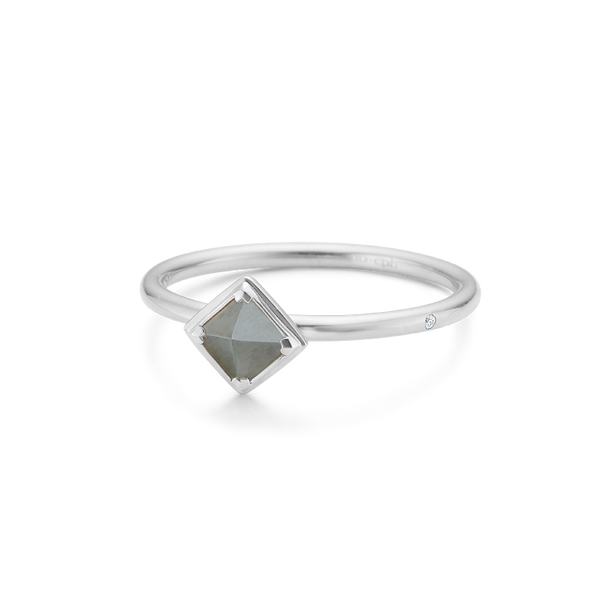 Raw Pointy Diamond Ring Turned - 18kt White Gold