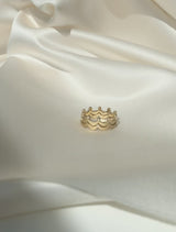 Royal Ring with Diamond Dots - 18kt Yellow Gold