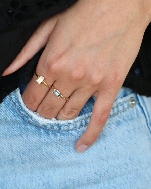 Nord White Ring S Turned - 18kt Yellow Gold