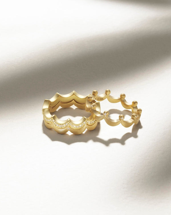 Royal Ring with Dots - 18kt Yellow Gold