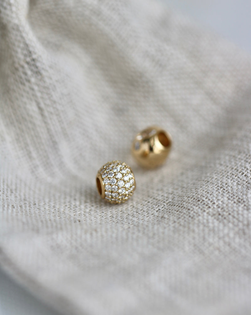 Inner Peace Petit Diamond Bead - 18kt Yellow Gold